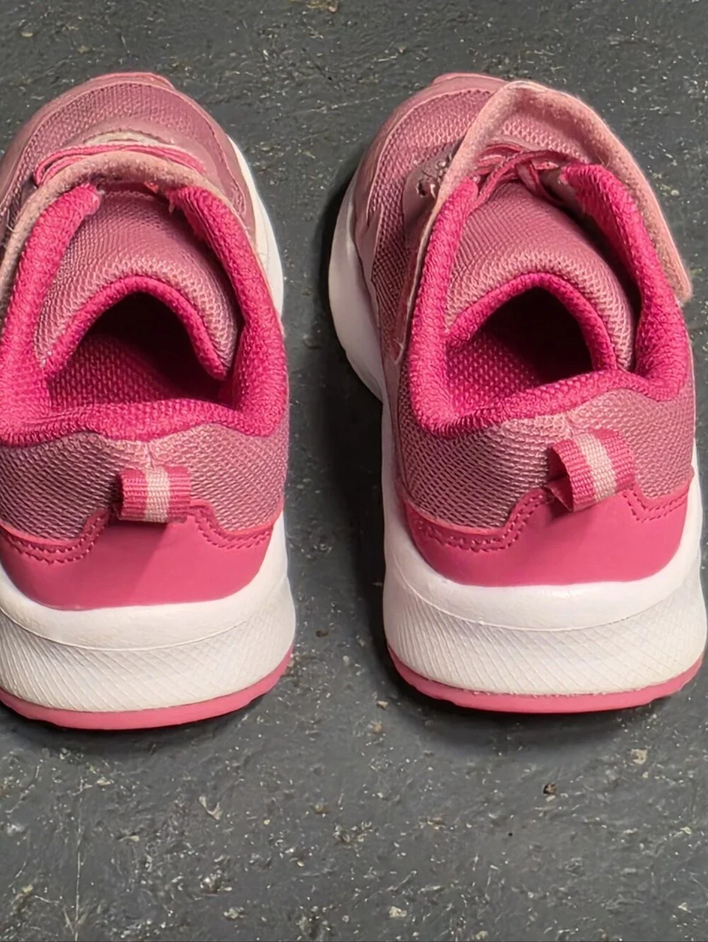 PAW Patrol Pink Glitter Sneakers Girls 8